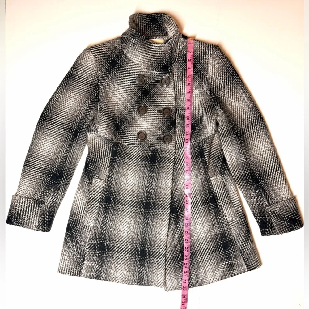 Michael Kors Women's Wool Blend Plaid Peacoat Black / Gray Size- 10